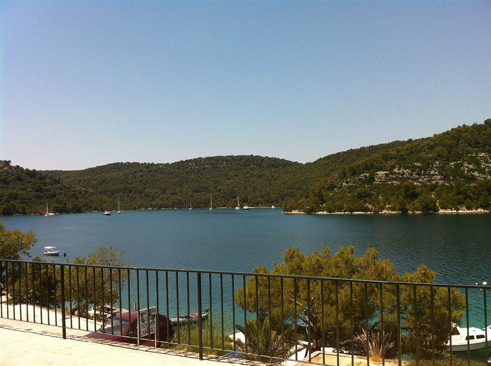 Guest House Busurelo Mljet Esterno foto